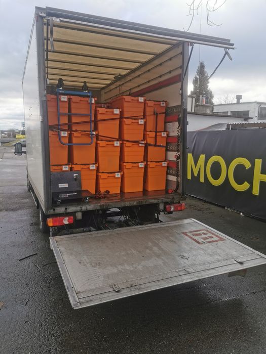 Przeprowadzki. Utylizacja starych mebli. Transport. Sprzątanie garaży,