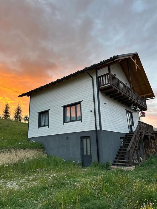 Відпочинок у карпатах котедж Яблуниця