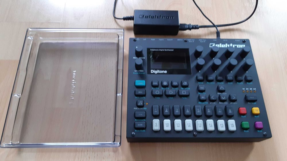 Elektron Digitone - syntezator FM + Decksaver
