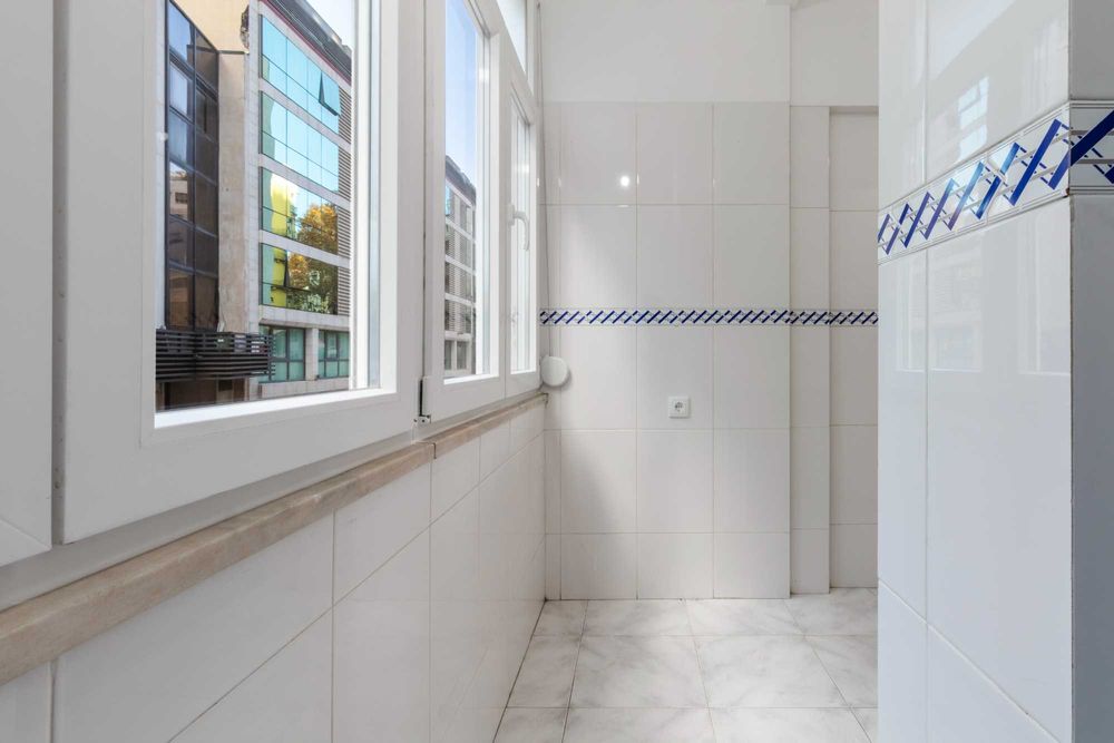 T1 para arrendar na Rua de São Sebastião da Pedreira, em Lisboa