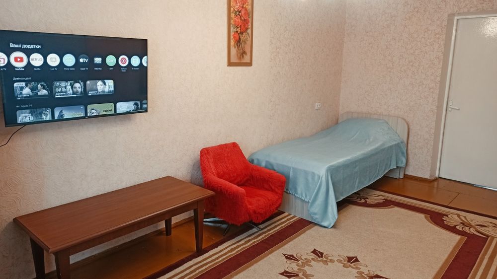 2-кім (4 окремі ліжка) ЦЕНТР/ВОКЗАЛ 5хв // Подобово