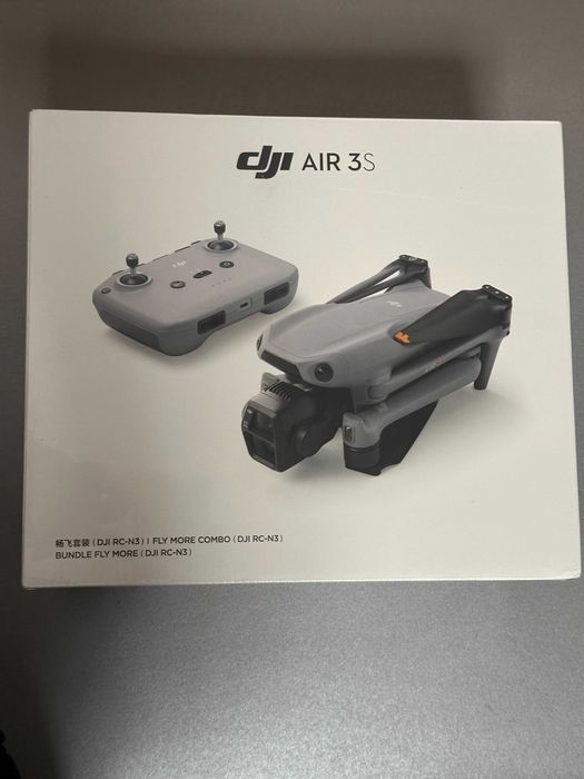 квадрокоптер DJI Air 3S Fly More Combo DJI RC-N3
