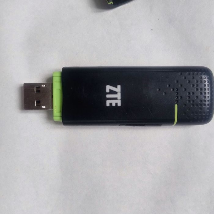 4G модем ZTE MF833U1