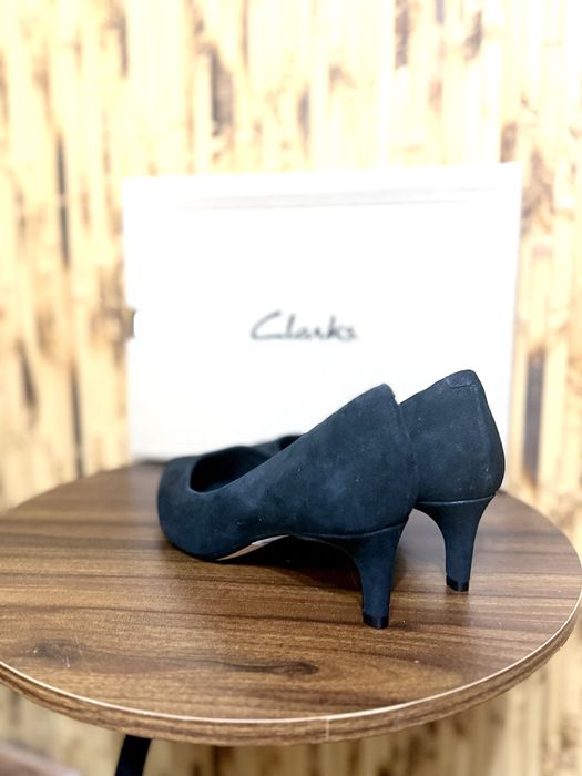 Чорні замшені лодочки  38 розмір