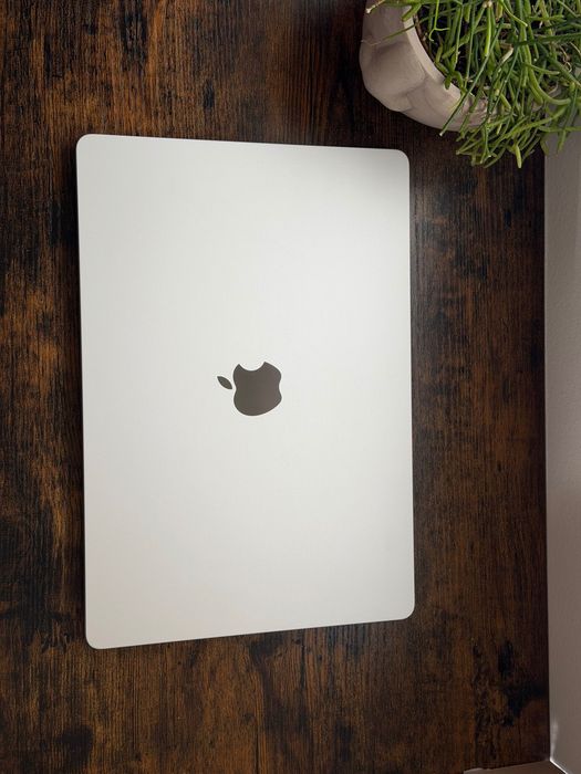 NOWY MacBook Air 15” M4  | 24 GB RAM |  512GB SSD | Apple Care+
