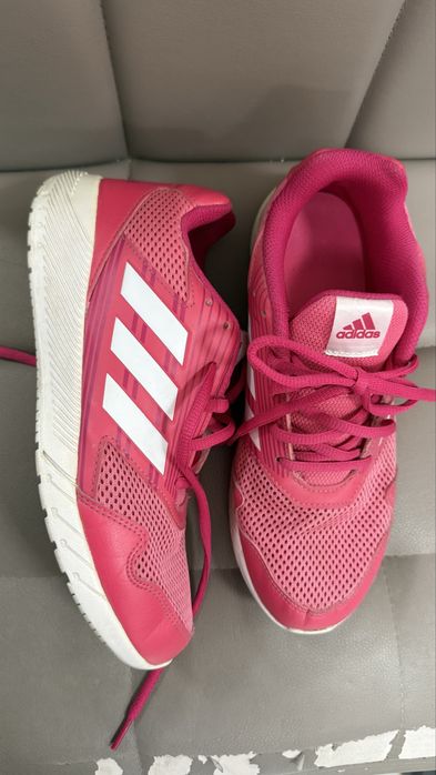 Кросовки Adidas 38.5 сеточка