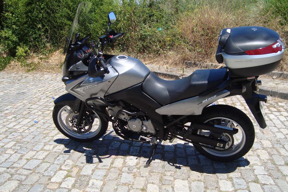 Suzuki V-Strom 650