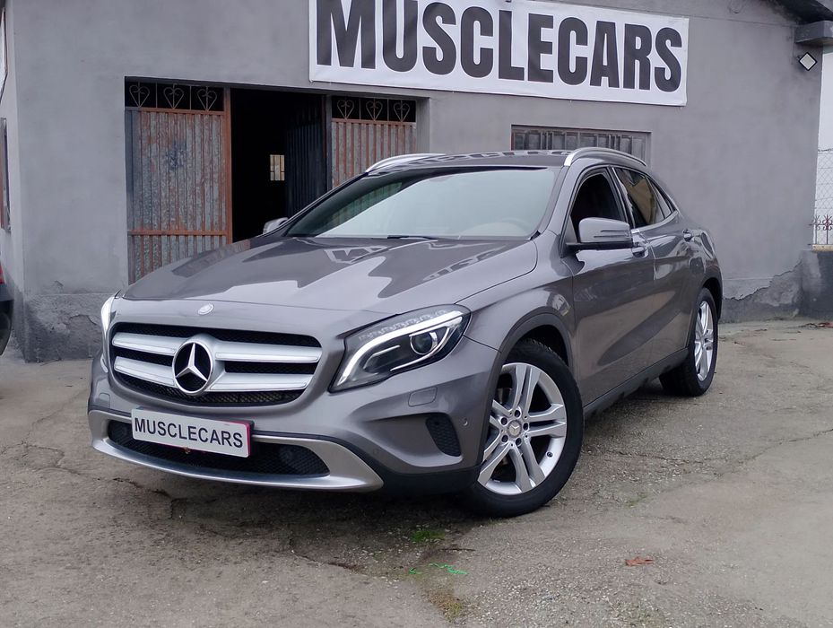 Mercedes-Benz GLA 180 d AMG Line