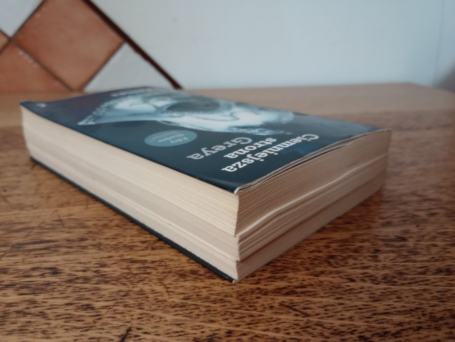 Ciemniejsza strona Greya. E. L. James