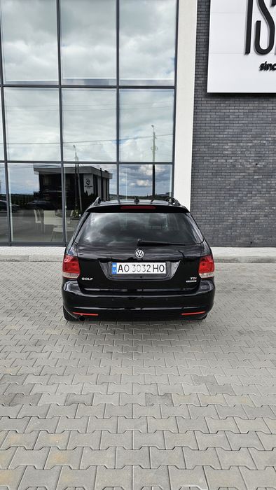 Продам Volkswagen Golf VI,  1.6 tdi, MATCH