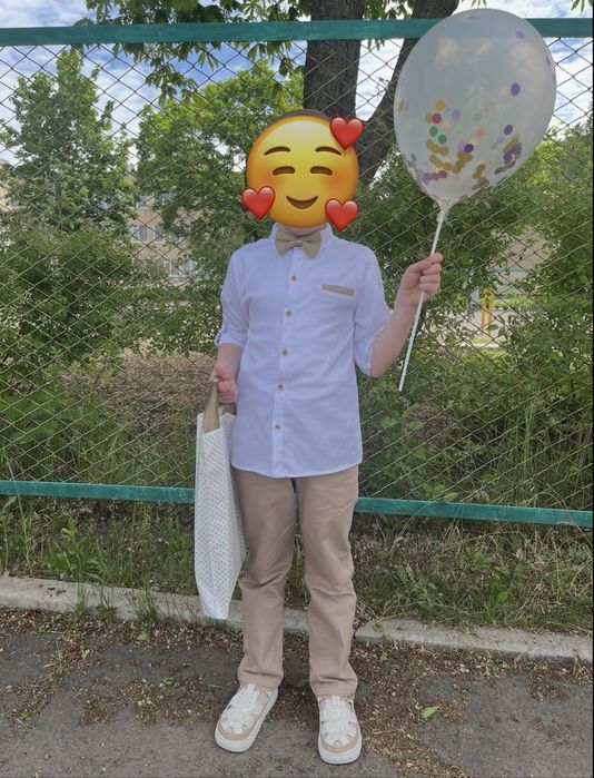 Наряд на свято, випускний, останній дзвоник, перше вересня для хлопчика