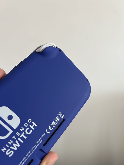 Nintendo Switch Lite Blue, практично нова, на гарантії