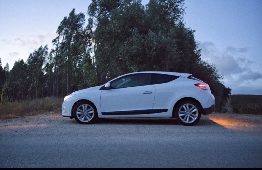 Vendo Megane 140cv / Motor Danificado