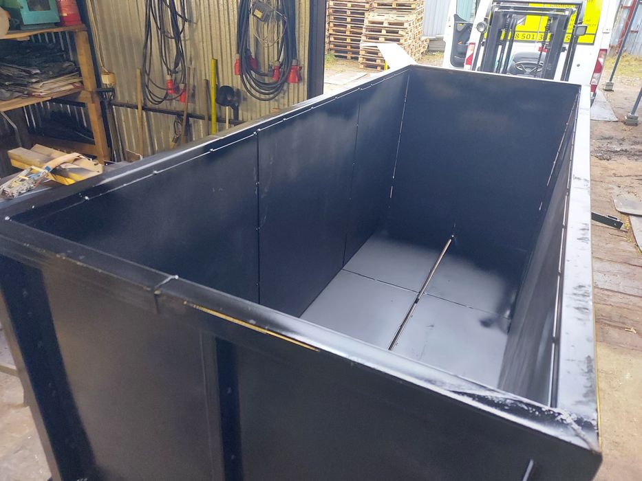 Skrzynia samowyładowcza