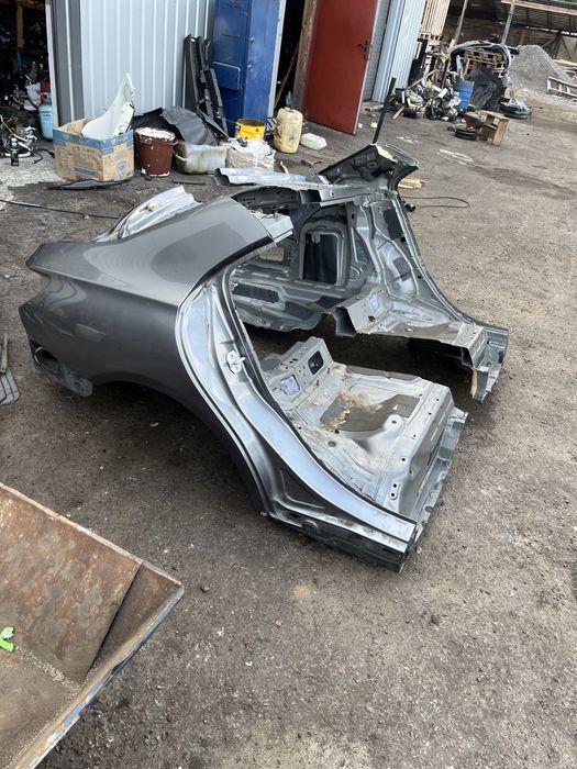 Mercedes cla250 w117 14-19 задня ліва четверть з крилом