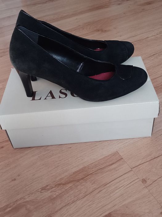 Czółenka damskie Lasocki 39