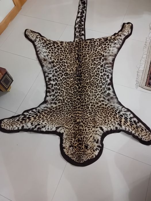 Vendo tapete antigo em bom estado