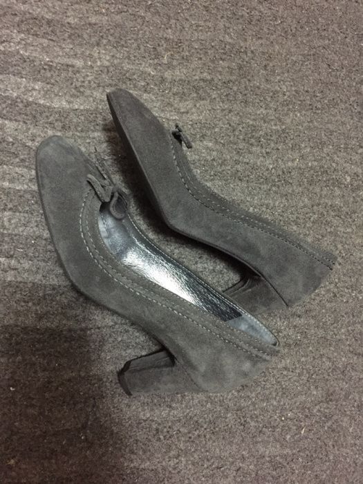 Sapatos de senhora- tamanca