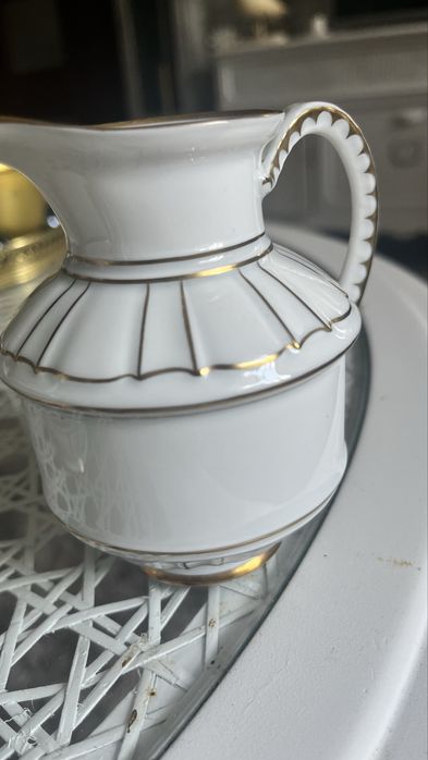 Cukiernica z mlecznikiem B&G
