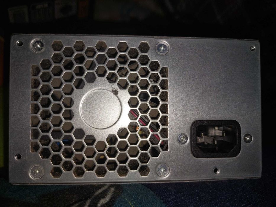 Fonte de alimentação Chicony D16-500P1A