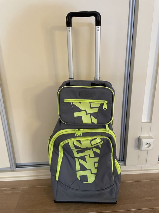 Szkolny plecak na kółkach