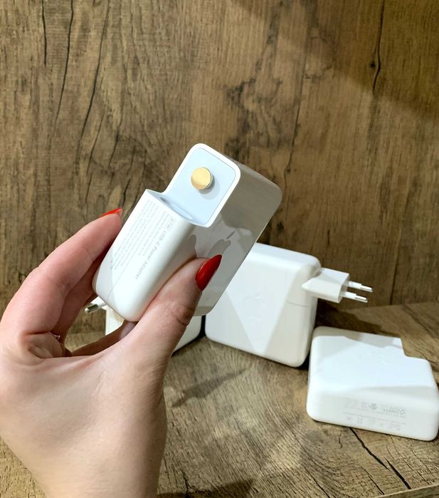 Apple USB-C 87w оригінальна зарядка Macbook блок живлення A1718