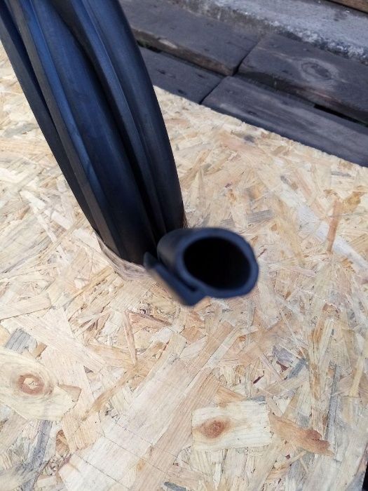 уплотнители стекол и дверей Т25, Т150, Т19, ЮМЗ, МТЗ