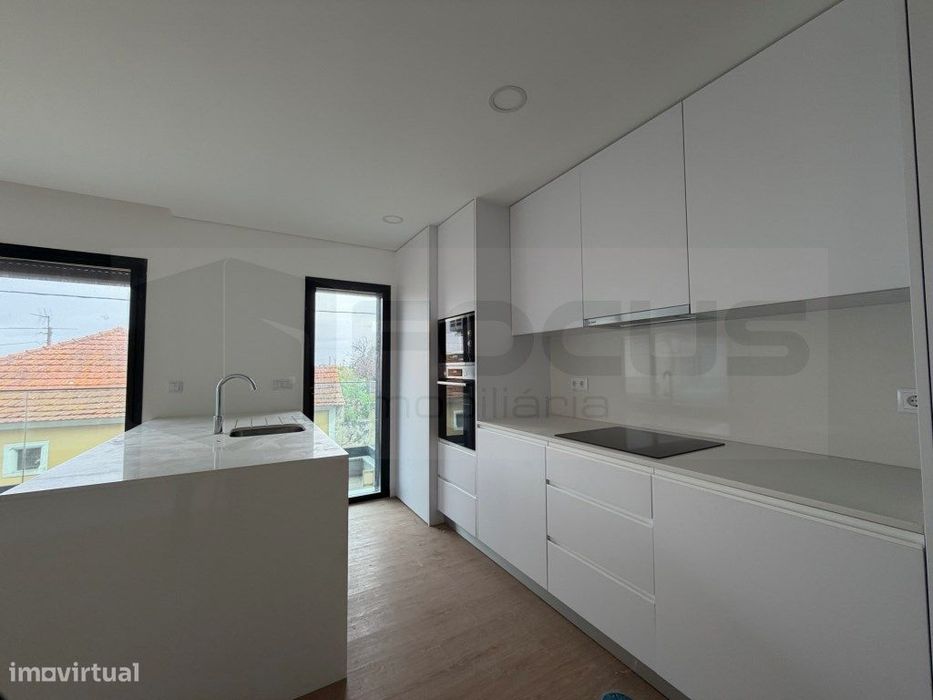 Novidade no mercado !!! Apartamento T2 +1 com 2 SUITES Aveiro / Esg...