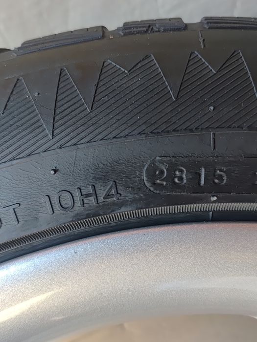 Sprzedam felgi 19" z oponami.