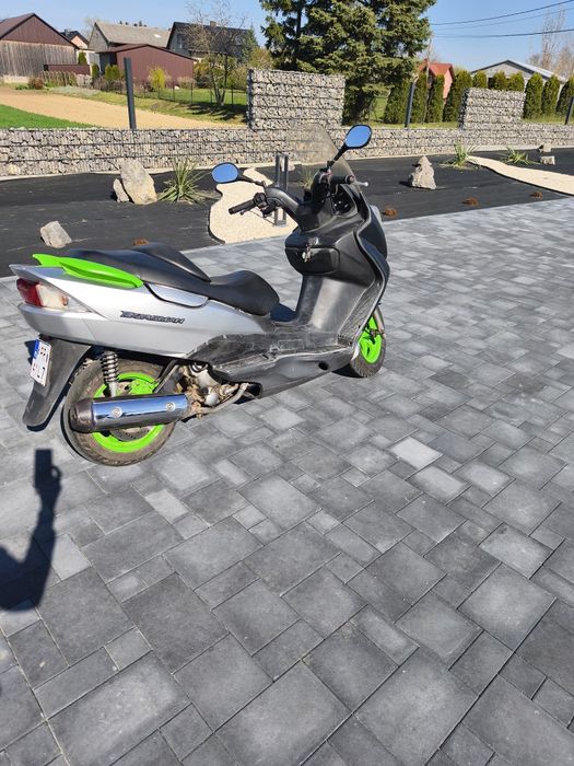 Suzuki burgman 125