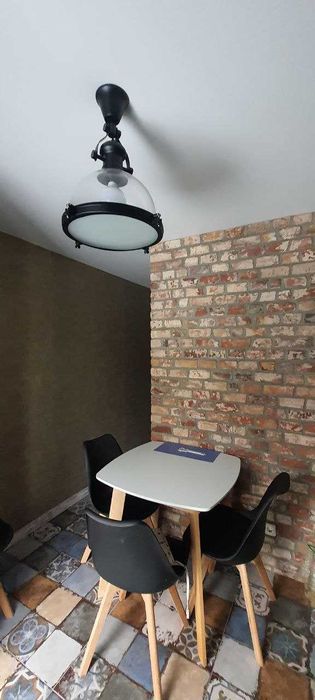 Продам 2 -х кімнатну квартиру м. Зміїв