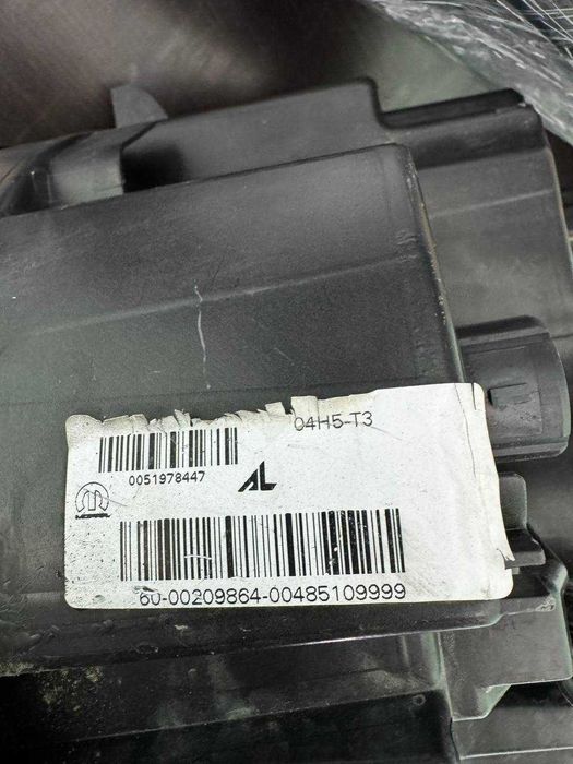 Фара ліва Fiat 500X USA США Америка