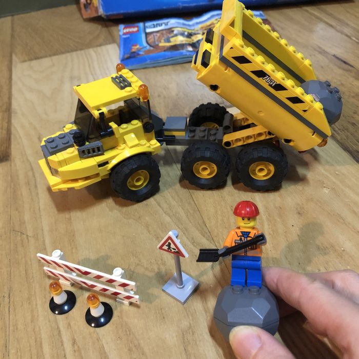 Lego City 7631 Dump Truck