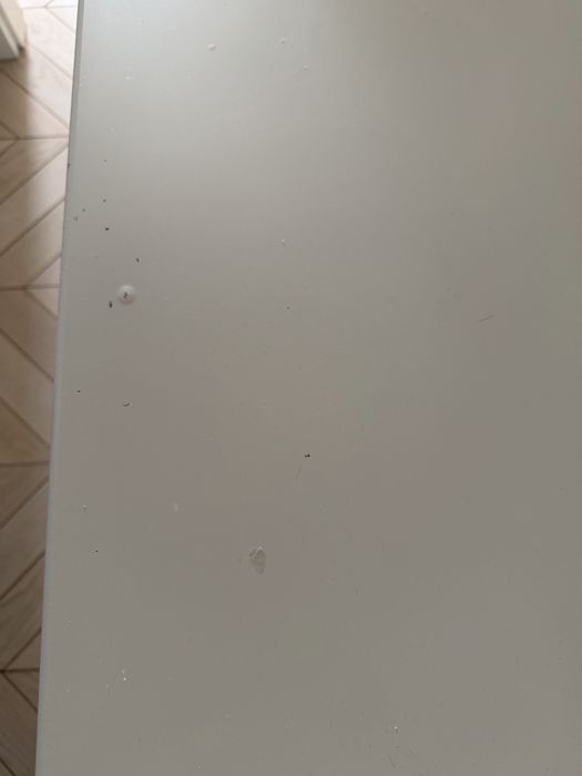 Biurko z ikea kolor bezowy