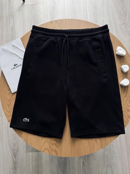 Чоловічи шорти Lacoste на літо