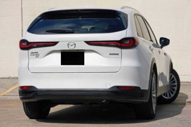 2024 Mazda CX-90 Plug-in Hybrid Preferred