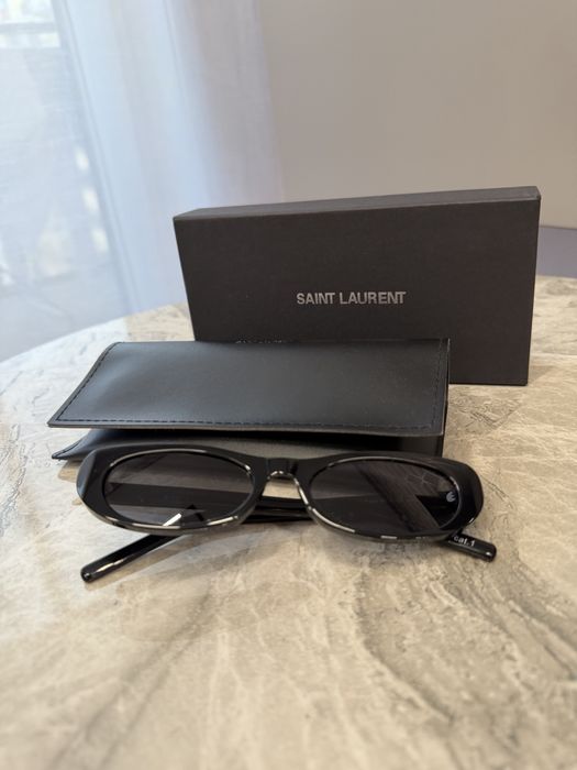 Stylowe okulary przeciwsłoneczne