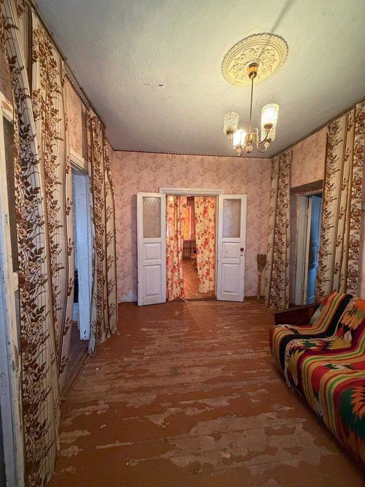 Продам будинок в Інгулецькому районі.