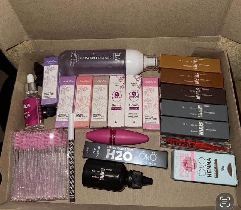 Materiały dla stylisty brwi