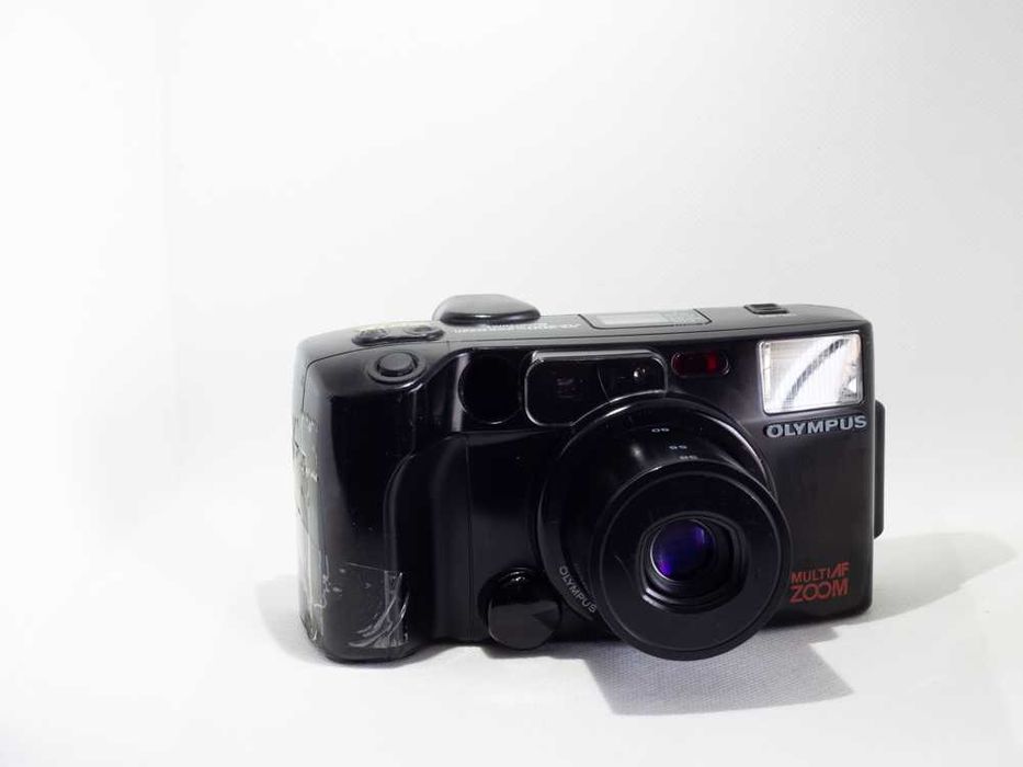 Máquina fotográfica analógica 35mm Olympus AZ-200 Superzoom Quartzdate