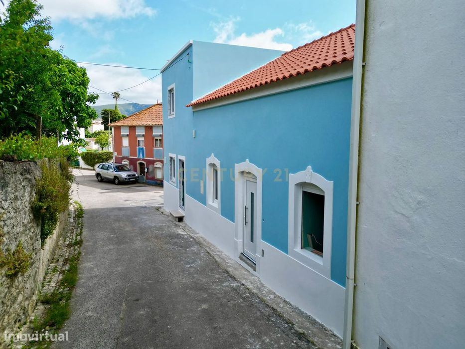 Moradia T3 "Nova" Com Vista Para A Serra