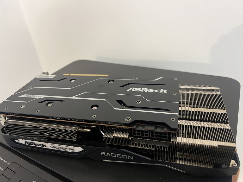 Видеокарта ASRock Radeon RX 6800 Challenger Pro 16GB. БУ, стан НОВОЇ! Тільки Львів.