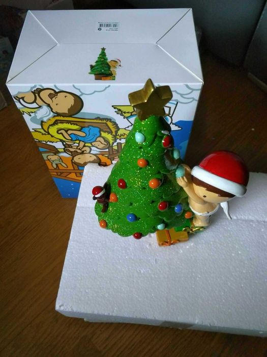 Menino na Arvore Natal - Pintado Mão NOVO - Oferta de Portes