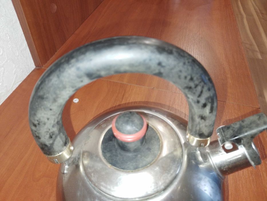 Продам чайник нержавейка