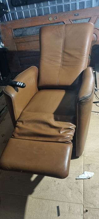 FOTEL RELAX ELEKTRYCZNY rozkładany skóra naturalna