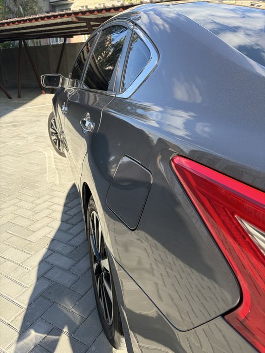 Продам Nissan Altima 2018
