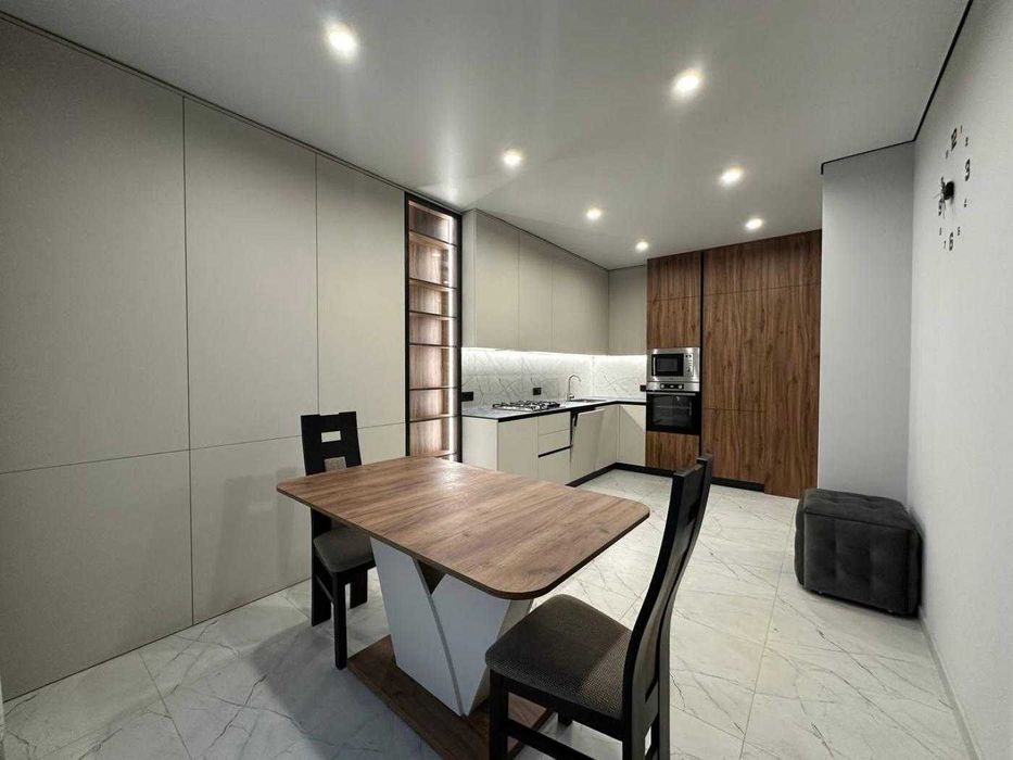 Оренда квартири з авторським ремонтом/ / Пасічна 150 / Львів