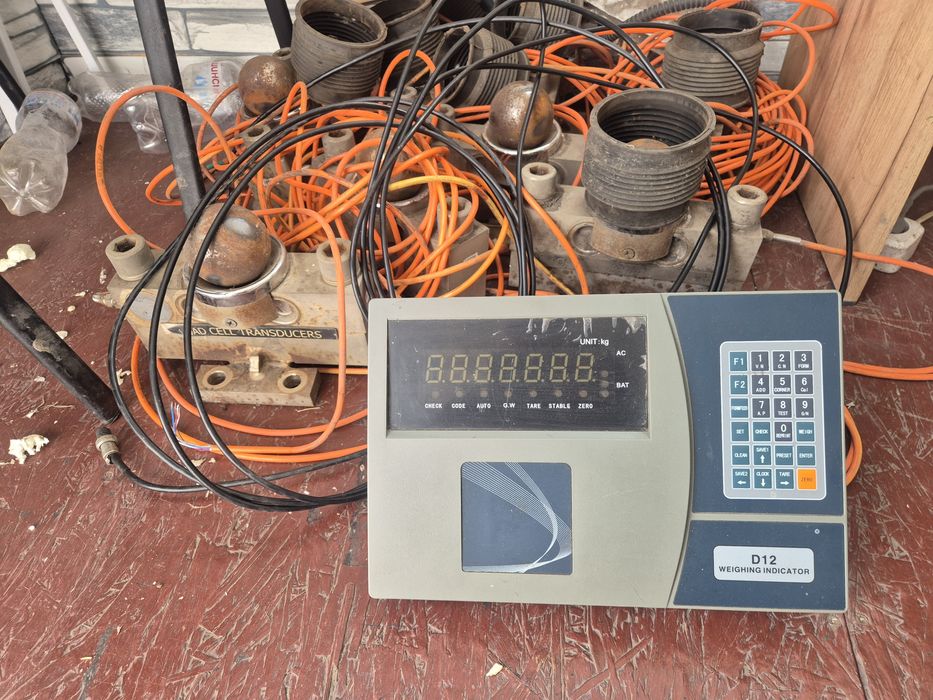 Комплект електроніки автоваги 18м 80т.Ваговий індикатор.