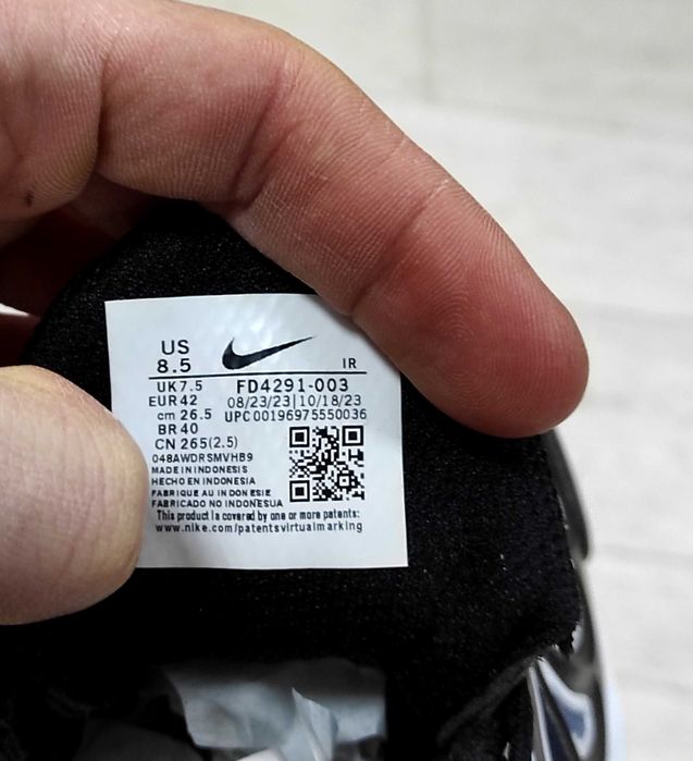 (1709) SALE Кросівки Nike Air Max TN Plus Drift чорні з білим (42 45)