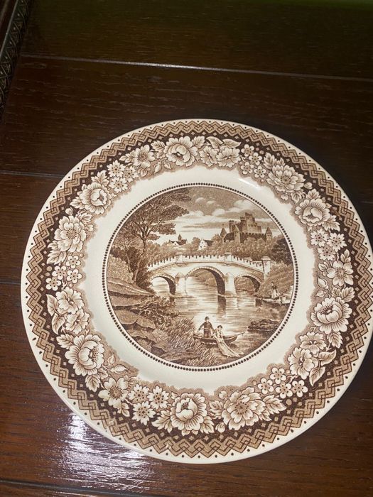 Тарілка порцеляна
